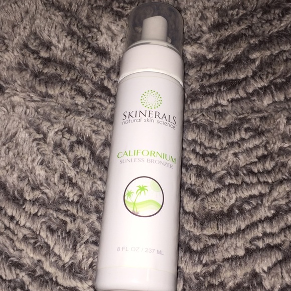 skinerals Other - Skinerals Californium sunless bronzer and mitts skinerals Other - Skinerals Californium sunless bronzer and mitts